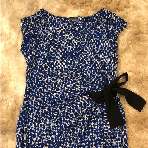 Fun Taylor dress - Picture 4 of 4